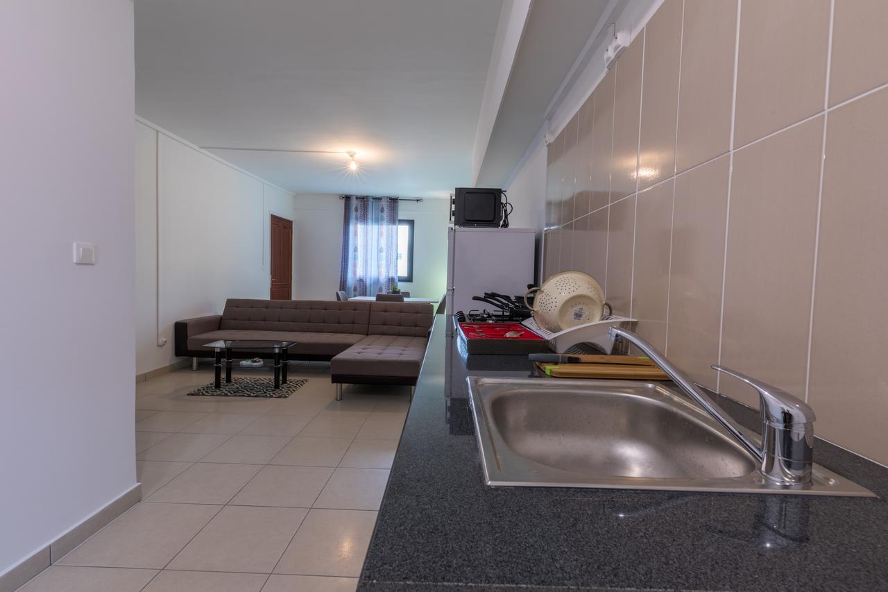 Le Bon Spot Appartements Сен-Дени Экстерьер фото