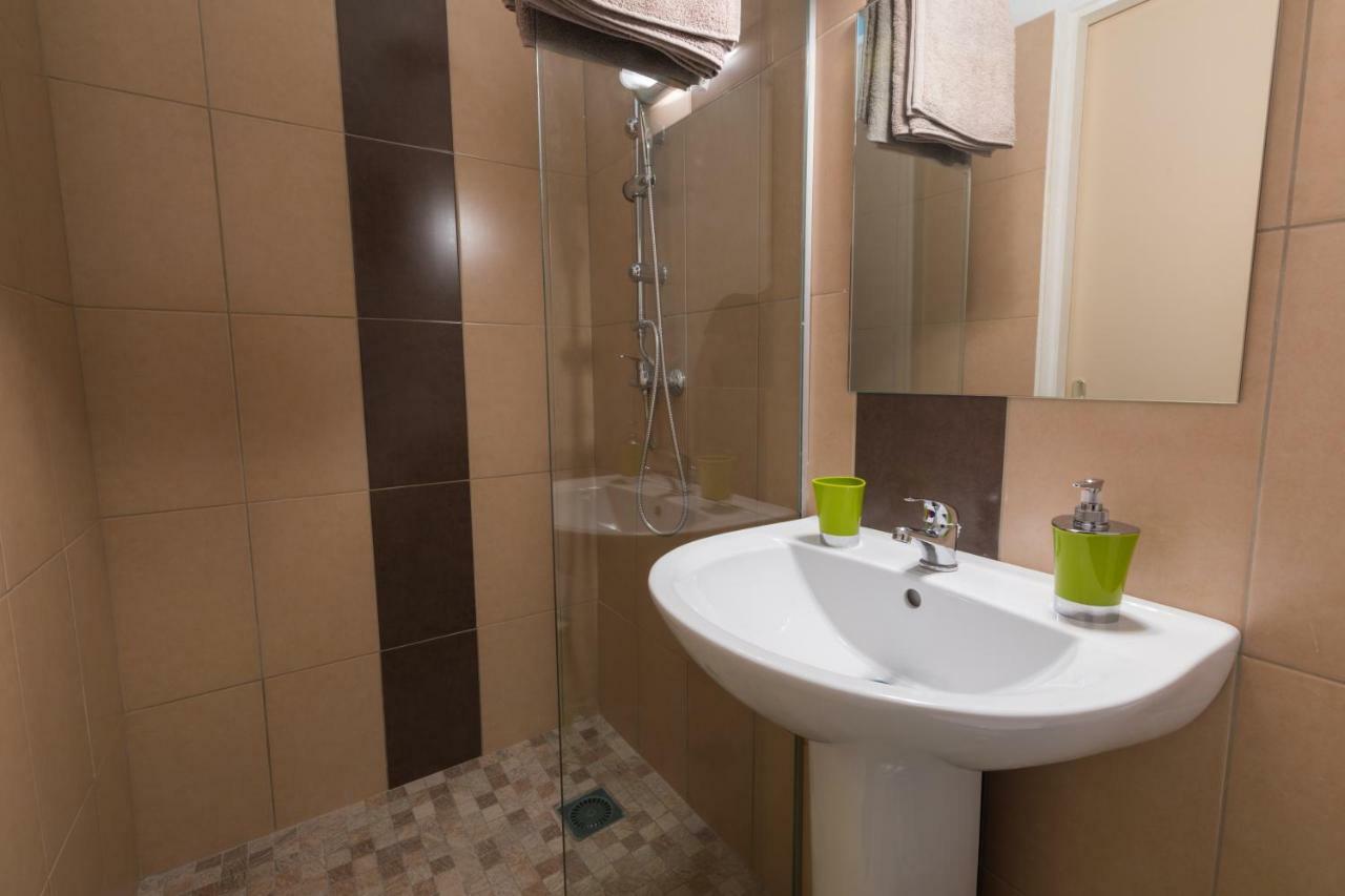 Le Bon Spot Appartements Сен-Дени Экстерьер фото
