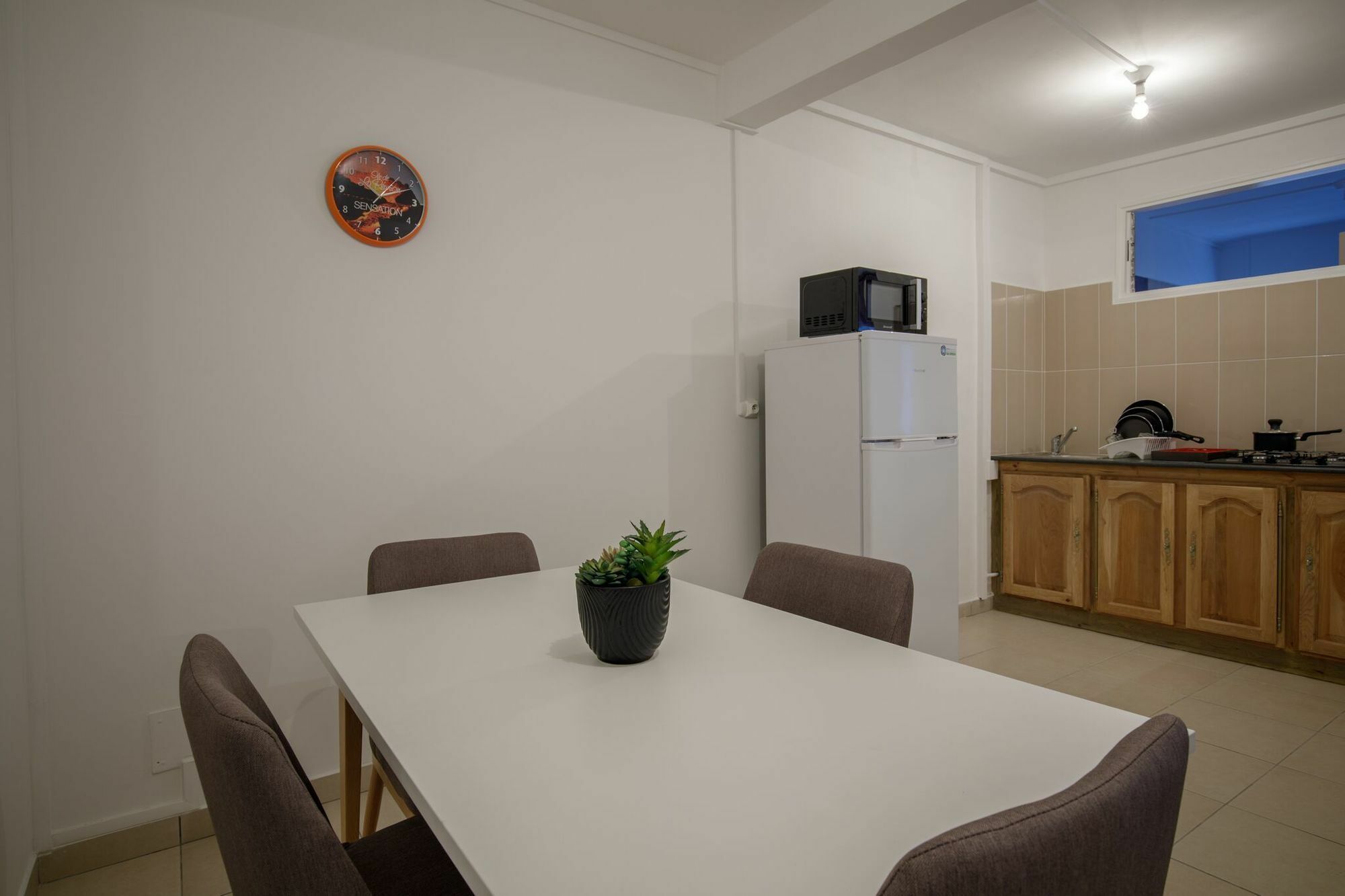 Le Bon Spot Appartements Сен-Дени Экстерьер фото