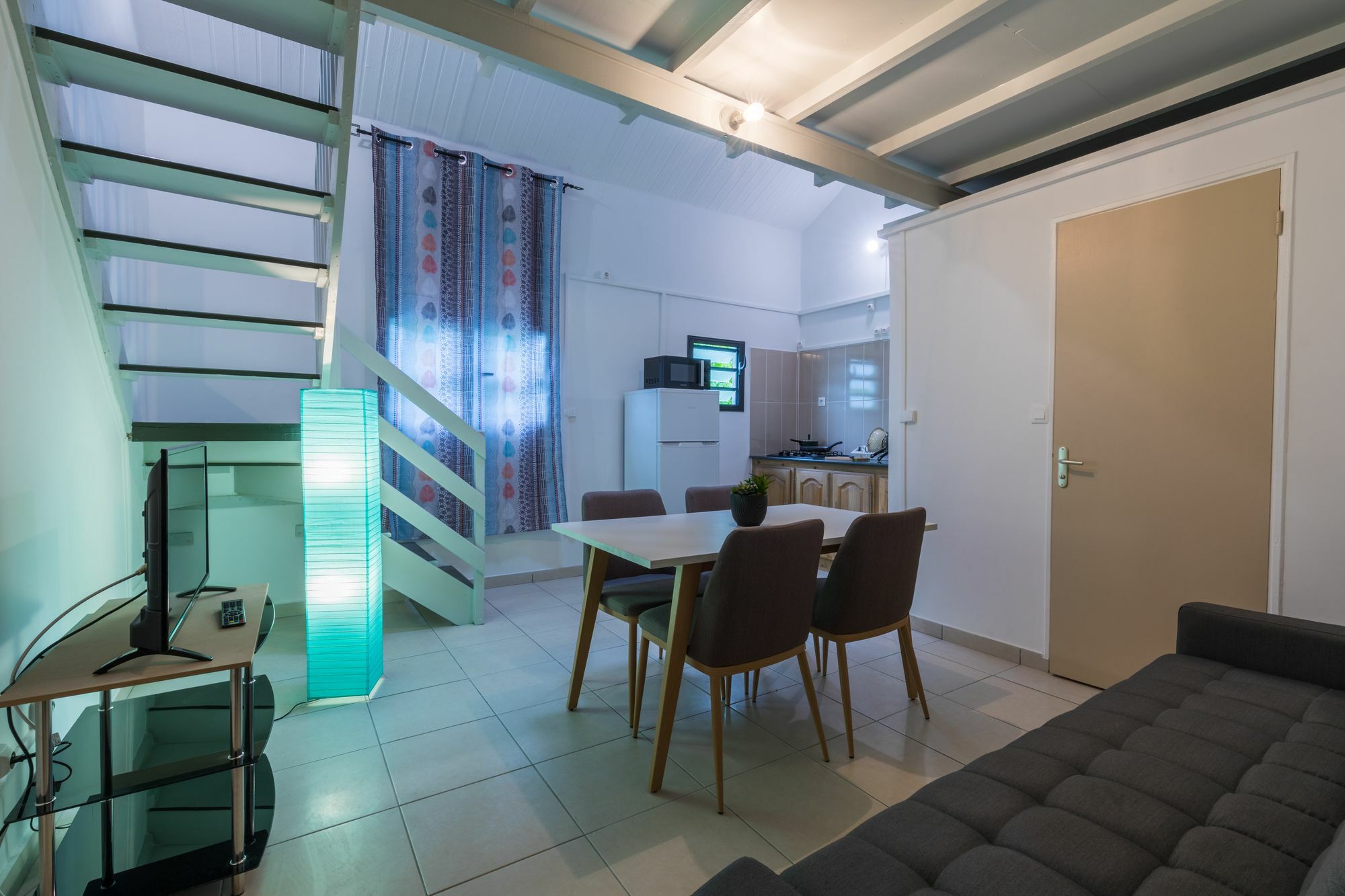 Le Bon Spot Appartements Сен-Дени Экстерьер фото